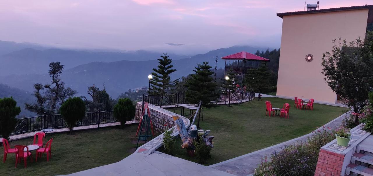 Mist N Meadows Resort Rajgarh  Exterior photo