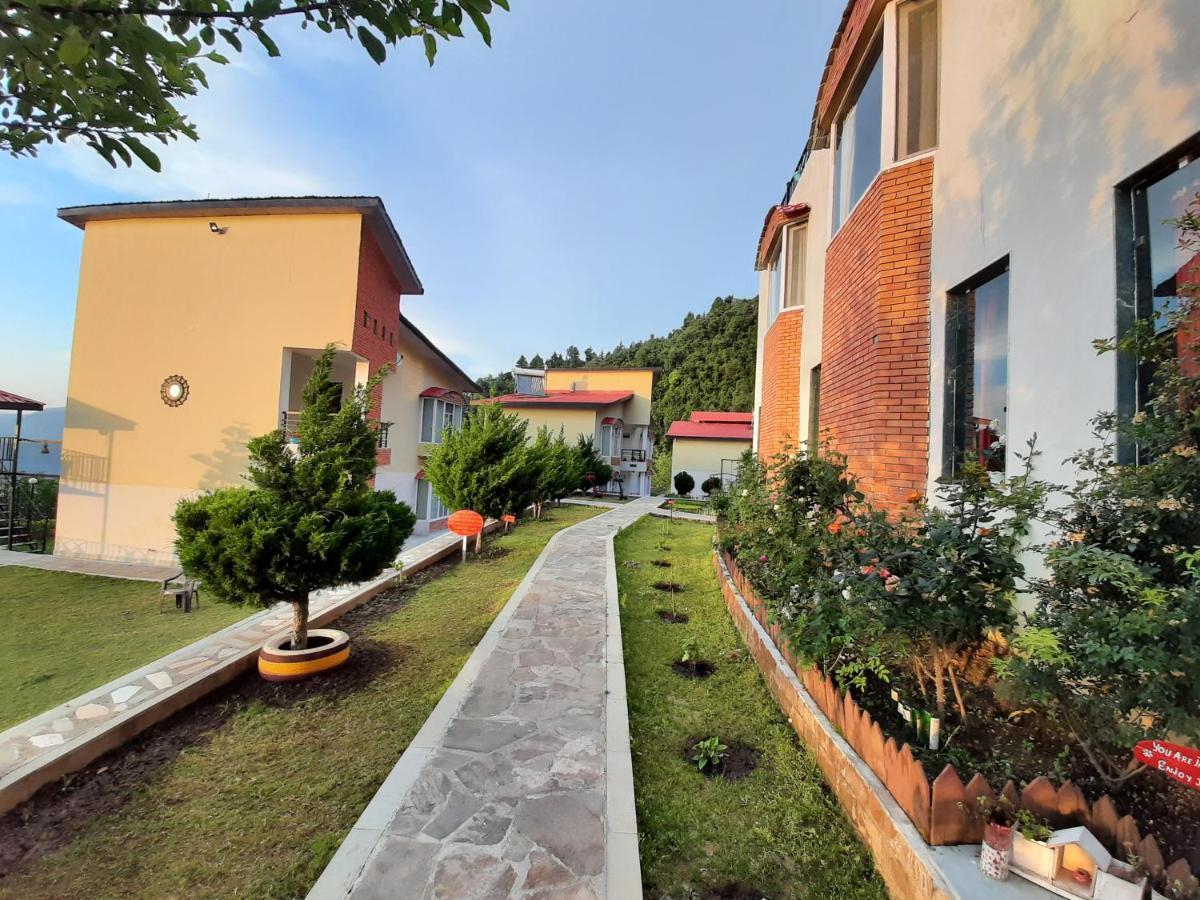 Mist N Meadows Resort Rajgarh  Exterior photo